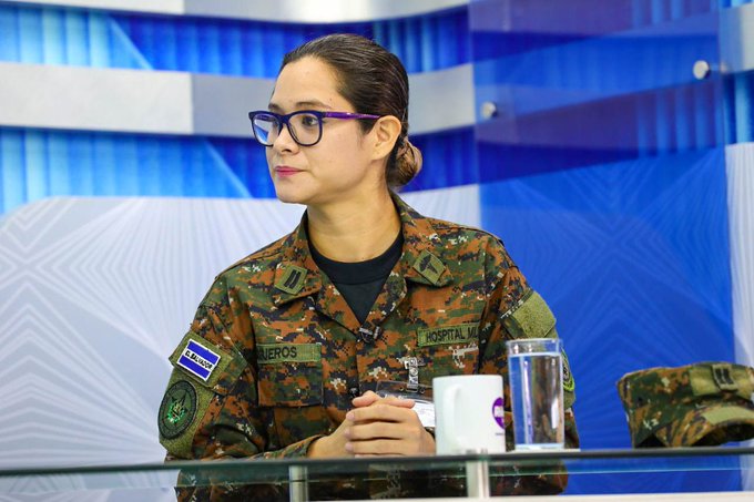 Teniente Trigueros: El Salvador es uno de los cuatro países "champions" que reciben la vacuna a través de COVAX teniente-trigueros-el-salvador-es-uno-de-los-cuatro-paises-champions-que-reciben-la-vacuna-a-traves-de-covax